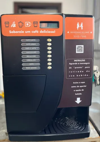 Maquina de café expresso multibebidas 
