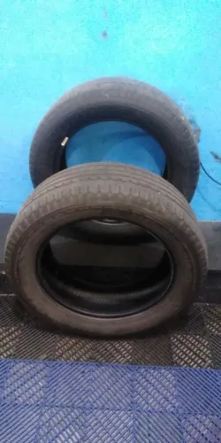 Par de Pneu efficientgrip aro 17, 215/60