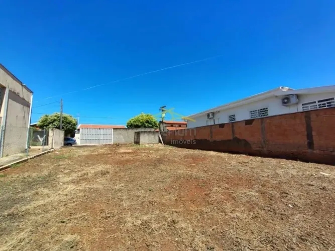 Terreno Comercial para Alugar na Vila São Pedro, Americana