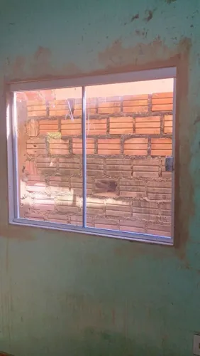 Janela com 02 folhas