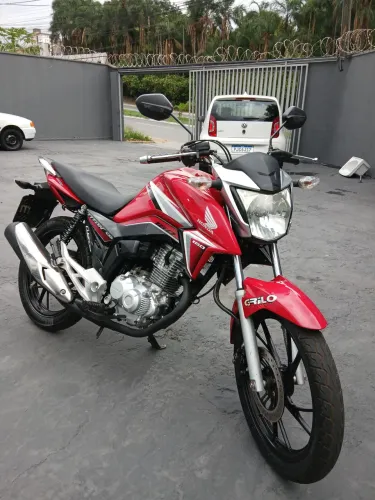 Titan 160 vendo troco financio ate 60x