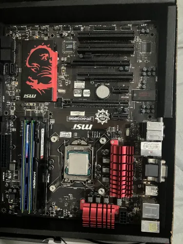 Placa mãe Z97 g43 gaming, Processador i7 4790k e memoria 8GB