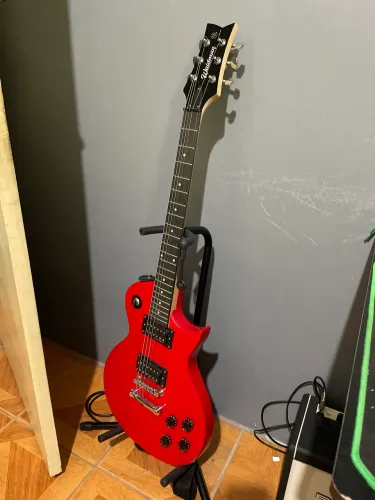 Guitarra les paul waldman glp 105