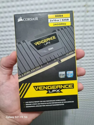Memória nova 16gb 2400mhz