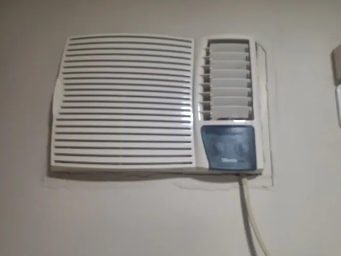 Ar condicionado Springter de parede fácil instalação. 