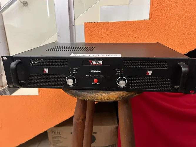 Amplificador de Potência Novik Neo NOVO-900 - Perfeito Estado!