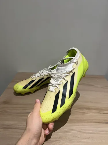 Chuteira adidas CrazyFast