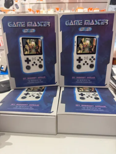 GAME PORTÁTIL r36s master