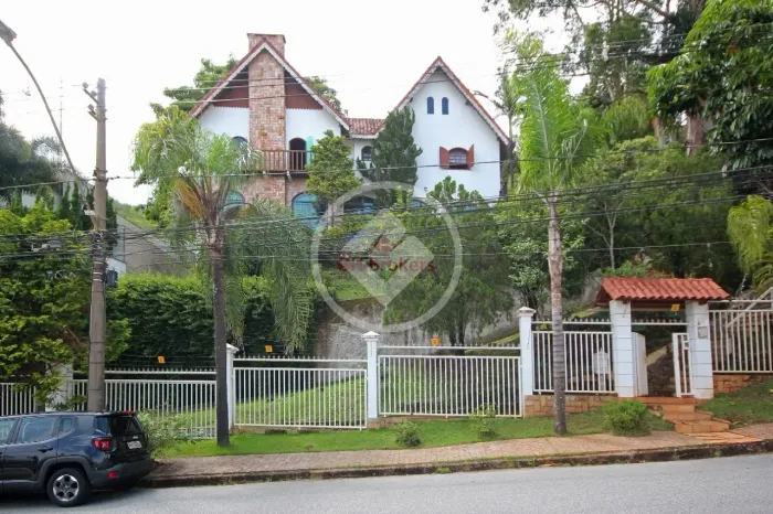 CASA DE 4 QUARTOS À VENDA NO BAIRRO BELVEDERE codigo: 341516