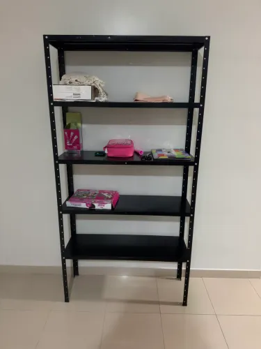 Estante de Aço Preta