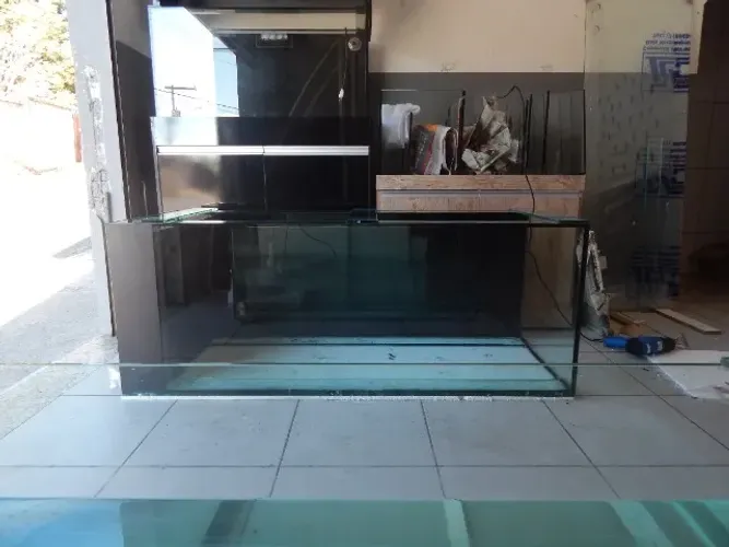 Aquário Água Doce 315L com Sump sexto vidro lateral