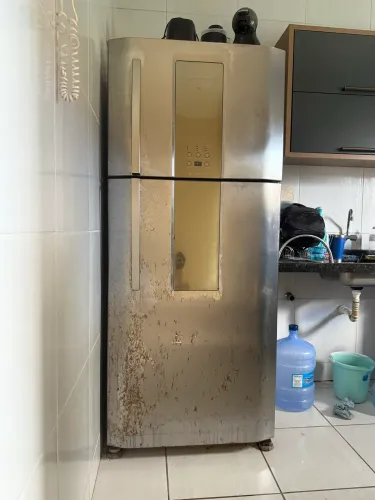 Geladeira eletrolux
