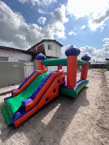 BRINQUEDO INFLAVEL PISCINA DE BOLINHAS