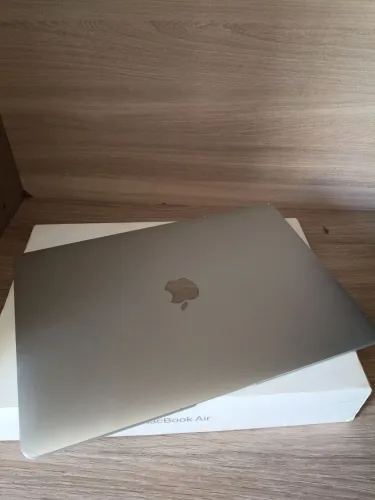 MACBOOK AIR M1