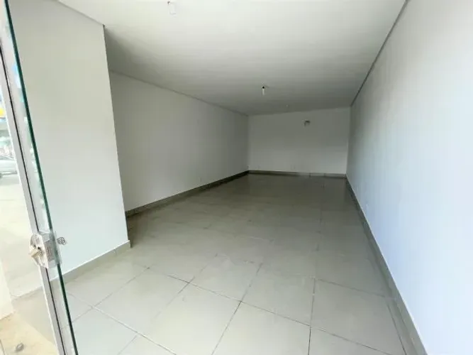 Aluga-se Loja comercial no Setor Jardim Presidente com 34,60 m2