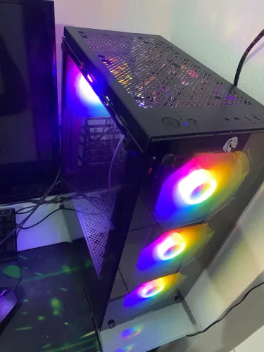 CPU i5 com 256 de SSD e 500 de hd