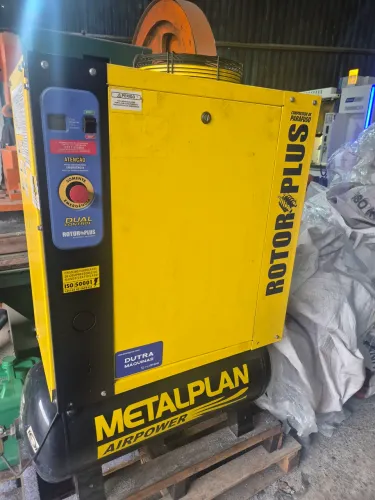 Compressor de parafuso Metalplan 10 HP