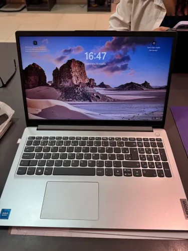 Notebook Lenovo 1 15