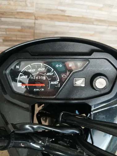Moto muito nova