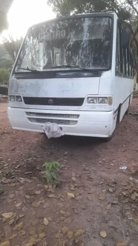 Vendo micro ônibus todo revisado 