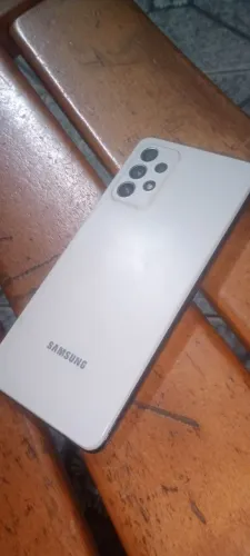 Samsung A72