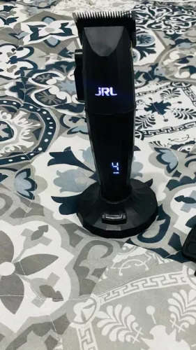 Máquina JRL Preta Barbeiro Profissional