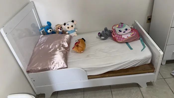 Cama/berço infantil