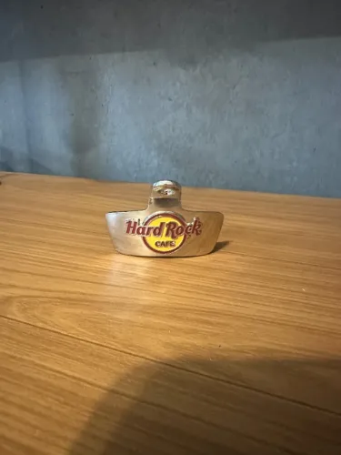 Abridor de Garrafa de Parede Hard Rock Café