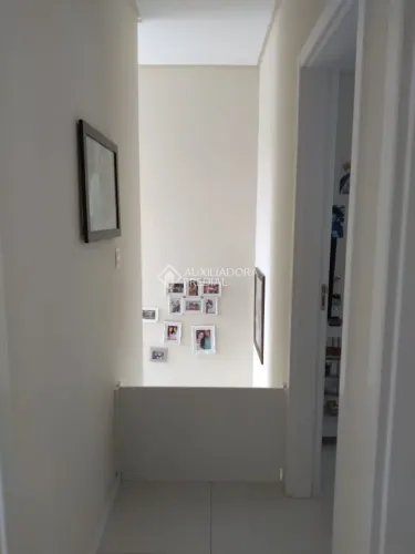 Casa geminada mobiliada à venda no Bairro Casa Branca - Itapema