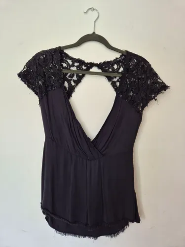 Blusa aghata preta