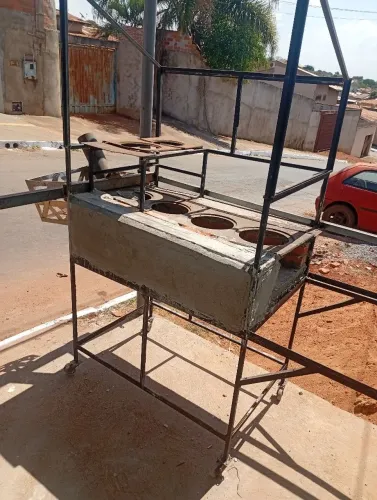 Fogão caipira e churrasqueiras