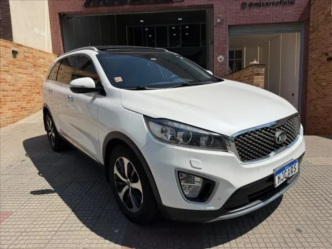 Kia Motors Sorento 3.3 V6 24V 270cv 4X2 Aut. 2016
