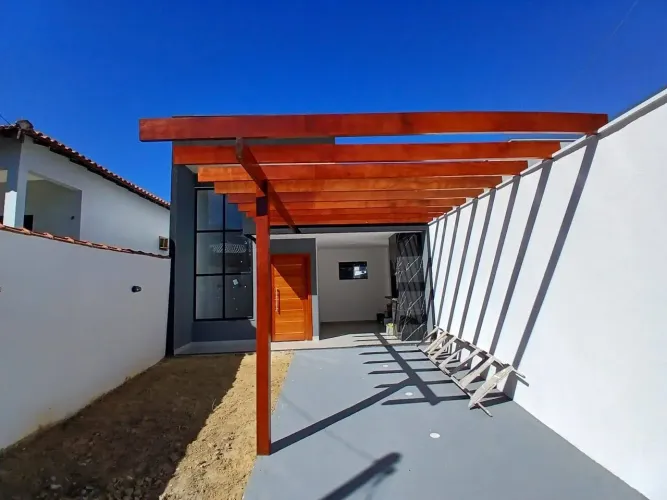 CASA COM 3 QUARTOS À VENDA EM NOVA SÃO PEDRO  SÃO PEDRO DA ALDEIA/RJ