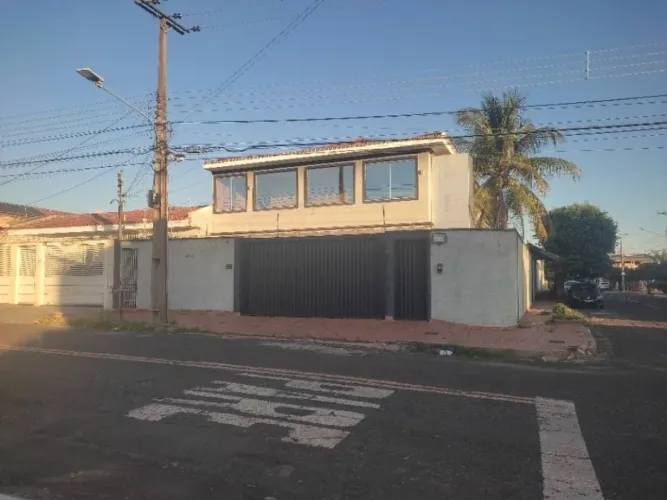 Casa 341 m² - Vila Santo Andre - Campo Grande - MS