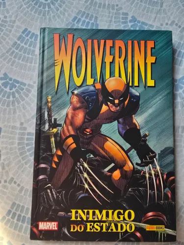 HQ Wolverine: Inimigo do Estado (Capa Dura) - Panini Books