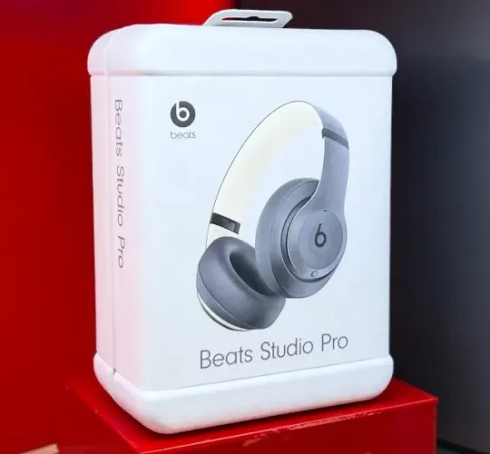 Beats Studio Pro - Cinza Areia - ME2F4LL/A - Produto Lacrado com Garantia.