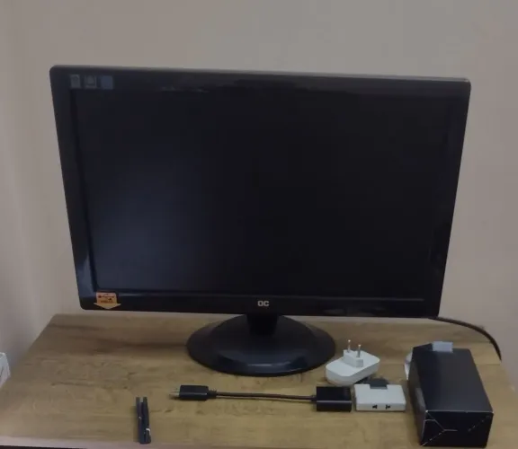 Monitor AOC