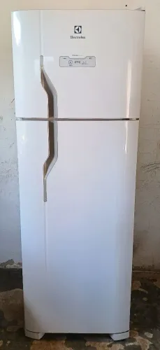 Geladeira Electrolux Frost Free 
