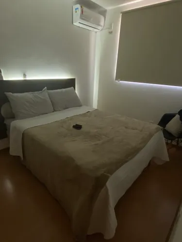 VENDO CAMA DE CASAL BOX