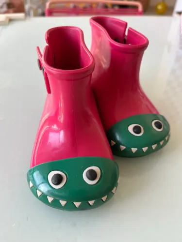 Bota Melissa / Fábula 