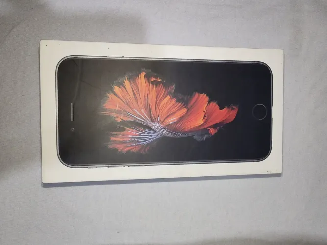 Caixa iPhone 6s.. vazia..