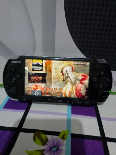 Psp 3001 desblo. Com Cartão 32 gigas Seminovo