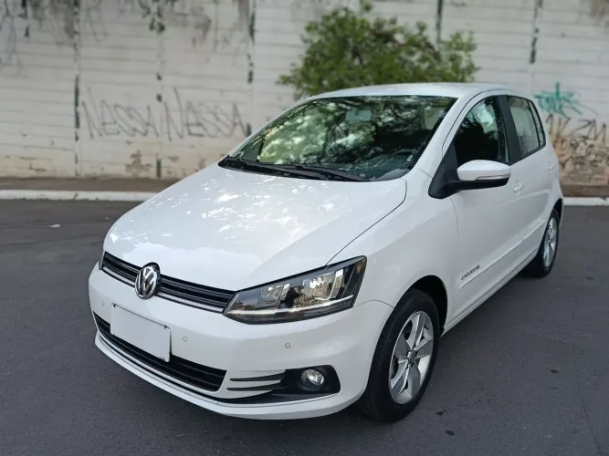 Volkswagen Fox Comfortline 1.6 Flex 8V 5P 2018