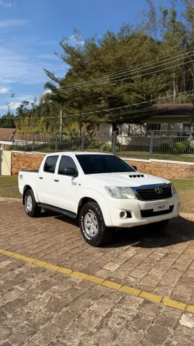 Toyota Hilux CD D4-d 4X4 3.0 TDI Dies. Mec. 2015