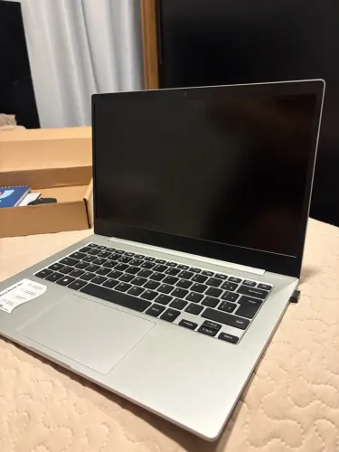 Notebook Galaxy Book Go