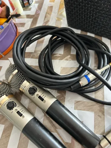 MICROFONES