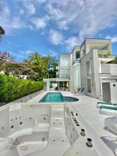 Casa com 5 dormitórios à venda, 465 m² por R$ 8.900.000,00 - Riviera Módulo 21 - Bertioga/