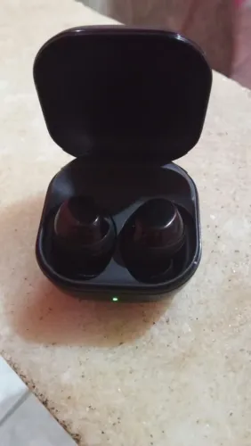 Fone funcionando perfeitamente,novo <br>Quem tiver interesse chamar no pv