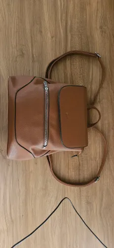 Mochila de Couro Sintético
