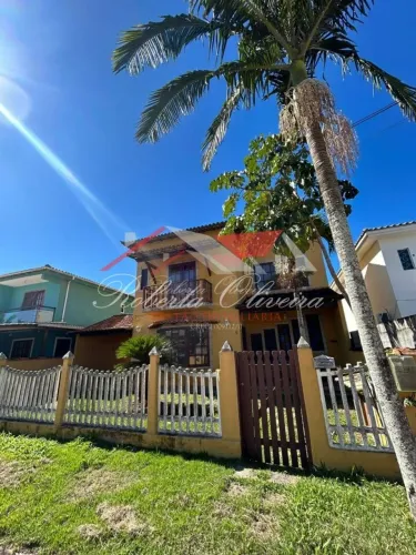 Duplex à Venda no Condomínio Vivamar - Unamar, Cabo Frio/RJ